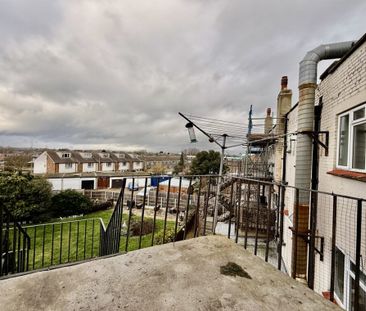 3 bed Flat Manners Corner, Manners Way, Southend-On-Sea, SS2 - Photo 5