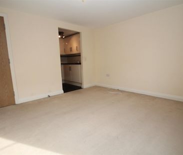 North Street, Southville, BS3 - Photo 1