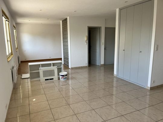 Appartement 1 pièce à Golbey - Photo 1