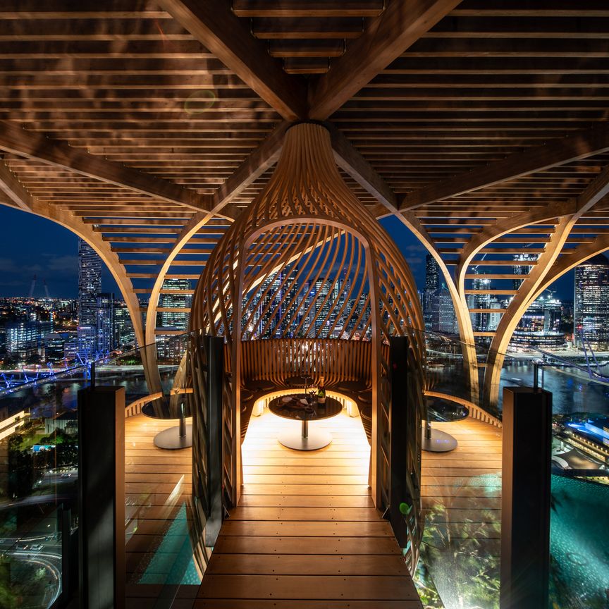 Upper House by Aria - 3 months Free Internet - Photo 1