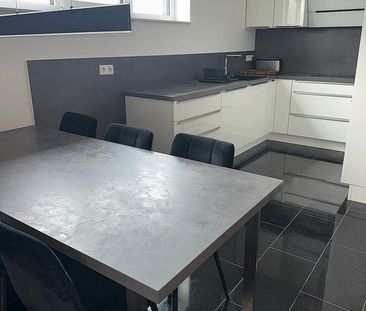 Hochwertige 3 Zimmer Wohnung mit Balkon und EBK - Photo 1