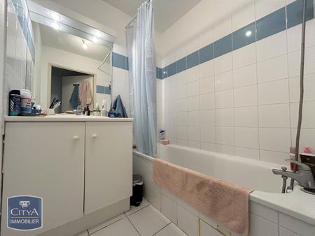 Location Appartement 2 pièces 48m² BRESSOLS 82710 - Photo 5