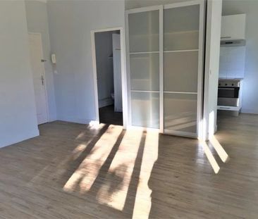 Location Appartement 1 pièce 34m² AIX EN PROVENCE 13100 - Photo 4