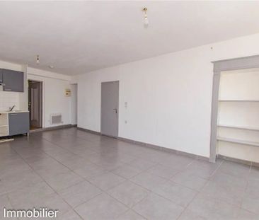 Location Appartement 2 pièces 39m² ST MARCELLIN 38160 - Photo 3
