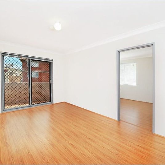 4/4 Joseph Street, Ashfield, NSW 2131 - Photo 1