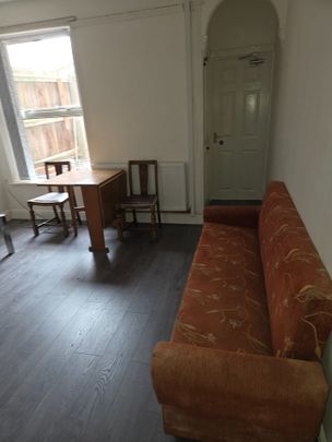 4 Bed Terraced House, Heather Road, B10 - Photo 1