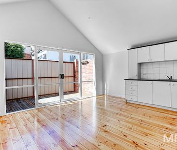 174 Errol Street, North Melbourne - Photo 3