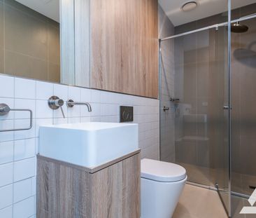 Location, Quality & Convenience! - Photo 6