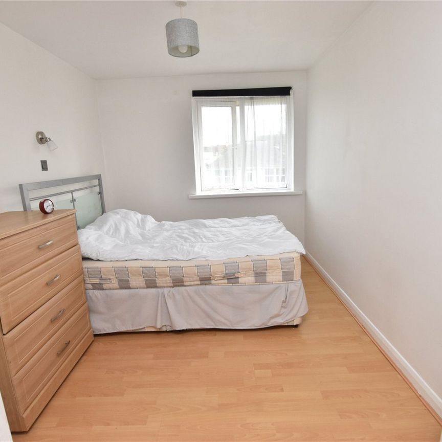 Lusty Glaze Road, Newquay, Cornwall, TR7 - Photo 1