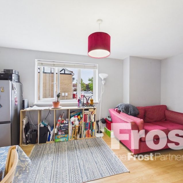 Maplin Park, Slough, Berkshire,SL3 - Photo 1