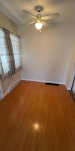 ***$1750 - 1 bedroom apartment -Main Street*** - Photo 3