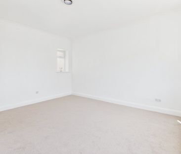 Station Road, Gerrards Cross, Buckinghamshire,SL9 - Photo 5
