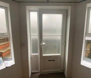 Studio Flat, Berkeley Road, BS7 - Photo 3