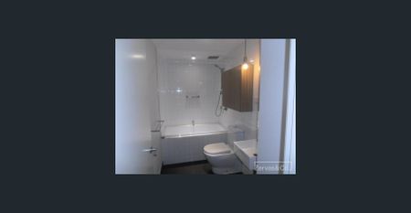 Modern 2-Bedroom Apartment in Prime Clayton Location - Photo 5