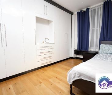 3 Bedroom Flat To Rent - Photo 2