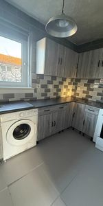 1 Bed Flat, Maxwell Drive, G41 - Photo 3