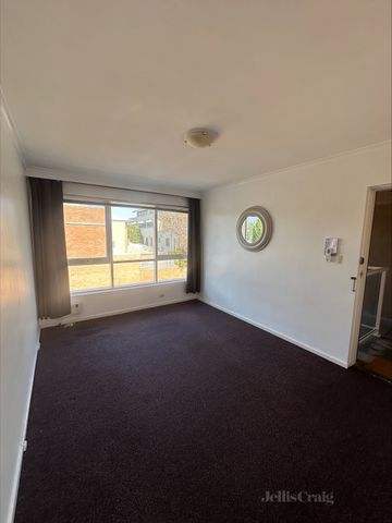 7/39 Heller Street, Brunswick West VIC 3055 - Apartment For Rent | Domain - Photo 2