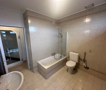 Duplex-appartement met 3 slaapkamers aan de stadsring - Foto 3