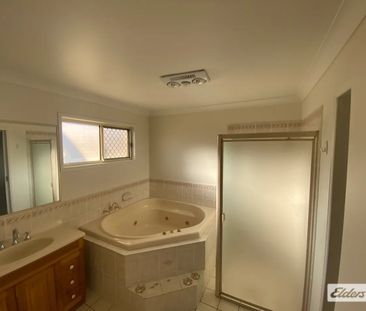 Cozy Home Ready to be Yours! - Photo 5