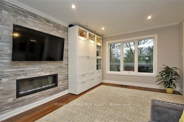 For Lease - 5 Tannery Creek Crescent, Aurora, Ontario - Photo 1