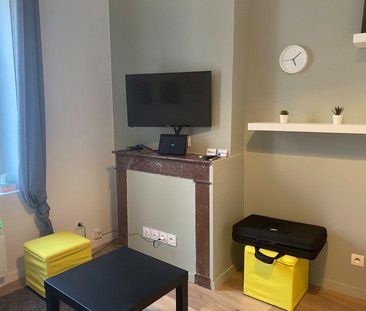 Location Appartement 1 pièce 19m² BORDEAUX 33000 - Photo 2