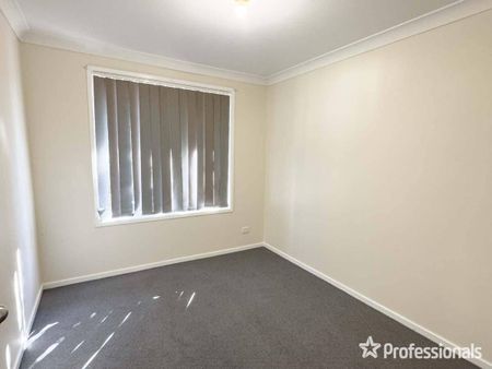 3 Bedroom - Dewhurst Street - Photo 2