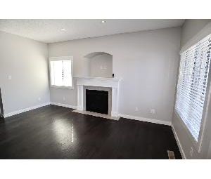 3 Bed 2.5 Bath Duplex Southfort Fort Saskatchewan - Photo 1