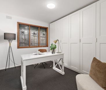 16 Trist Street, Watsonia North VIC 3087 - House For Rent | Domain - Photo 1
