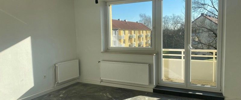 Renovierte 3-Zimmer-Wohnung mit Balkon - Foto 1