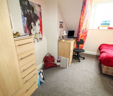 30 Charnwood Grove, NG2 7NT, NOTTINGHAM - Photo 5