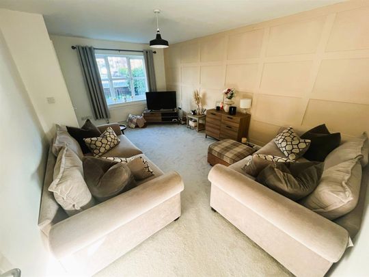 3 Bedroom Town House for rent in Upper Wortley Road, Rotherham - Photo 1