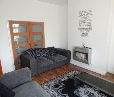 3 bedroom terraced house to rent - Photo 5