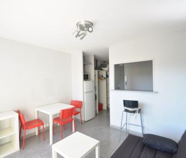 A LOUER - AIX EN PROVENCE - CENTRE VILLE - STUDIO MEUBLE AVEC BALCO... - Photo 2