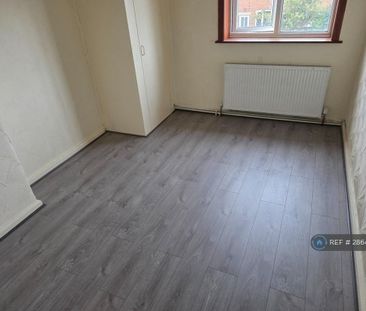 3 bedroom detached house to rent - Photo 6