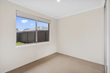 Modern Family Living in the Heart of Lakelands - Photo 2