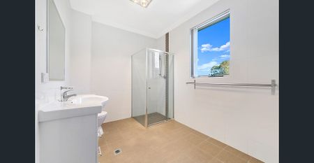 Modern Townhouse in great location - Photo 5