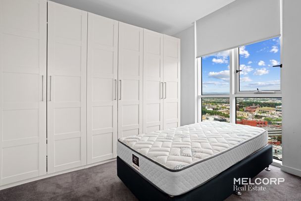 SWEEPING CITY VIEWS FROM VERVE - FURNISHED - Photo 1