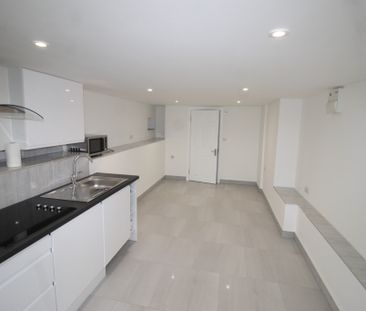 ***ALL BILLS INCLUDED*** Wyndham Avenue, High Wycombe - Photo 5