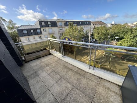 Location Appartement 2 pièces 34m² NOISY LE GRAND 93160 - Photo 2