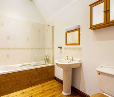 A beautifully presented barn conversion situated in a desirable rur... - Photo 3