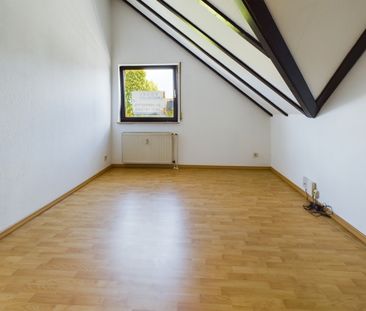 Gemütliche DG-Wohnung mit Balkon in ruhiger Lage - Photo 6