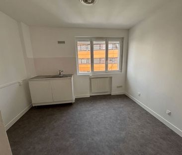 Location Appartement 1 pièce 31m² VILLEJUIF 94800 - Photo 6