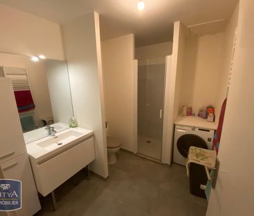 Location Appartement 2 pièces 63m² LE TAILLAN MEDOC 33320 - Photo 4