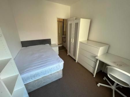 Poole Street, Northampton, NN1 - Photo 2