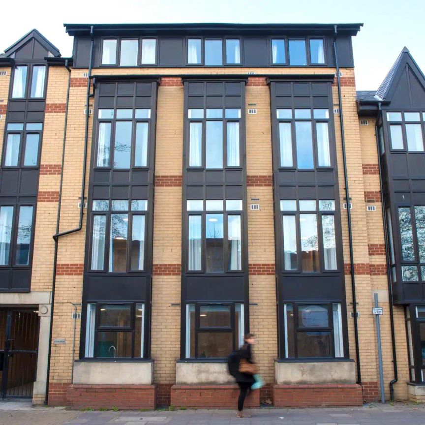 Ensuite Room - Photo 1