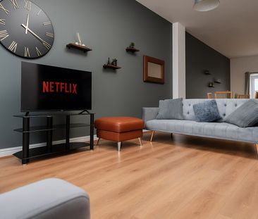 2 Bed Flat, Tobacco Wharf, L5 - Photo 1