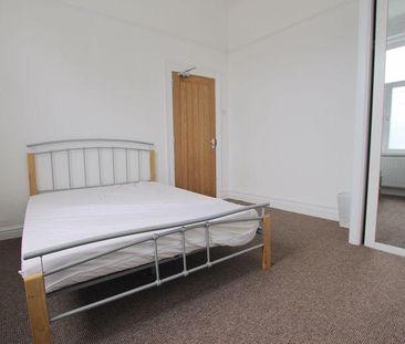 7 bedroom terraced house to rent - Photo 3