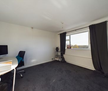 3 bedroom end of terrace house to rent - Photo 6