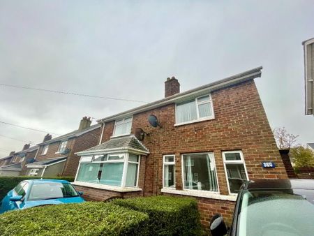 Joanmount Gardens, 200 Ballysillan , Belfast, Belfast, BT14 6PA - Photo 2