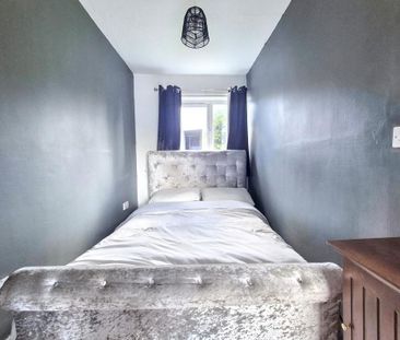 1 bedroom ground floor flat to rent - Photo 3